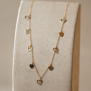 Halskette mit Herzmotiven – 750 Gelbgold (2)