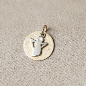 Engel mit Plakette (groß)