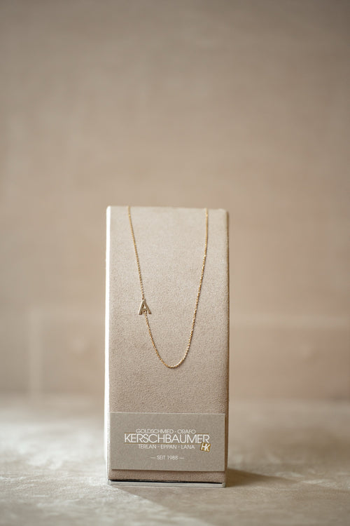 Buchstaben-Halskette – 750 Gelbgold
