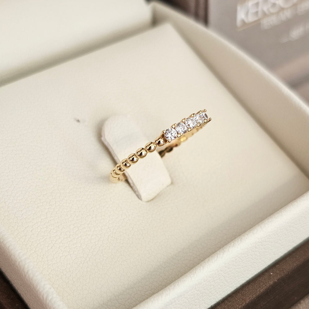 750er Kugelring aus Gelbgold mit 5 Zirkonen – elegant & funkelnd (2)