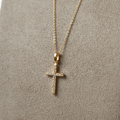 Collana con pietre naturali e angelo – oro giallo 750